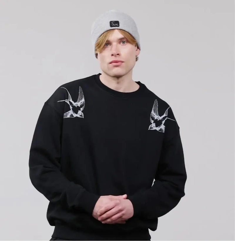 Sample Oversized Graphic Sweatshirt | Silver swallows on black Fauna